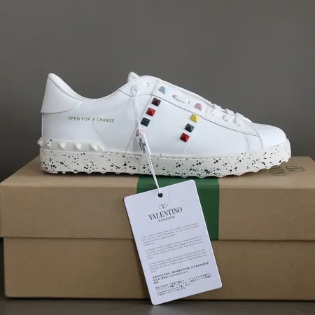 ヴァレンティノ カジュアルシューズ