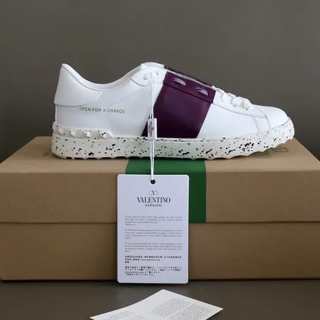 ヴァレンティノ カジュアルシューズ