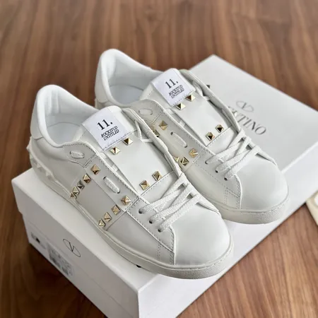 ヴァレンティノ カジュアルシューズ