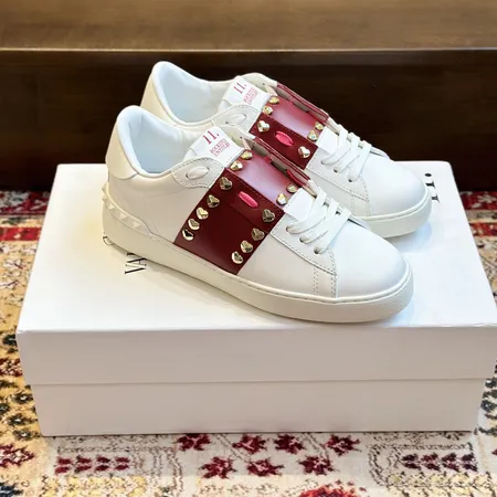 ヴァレンティノ カジュアルシューズ