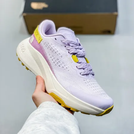 ノースフェイス スニーカー