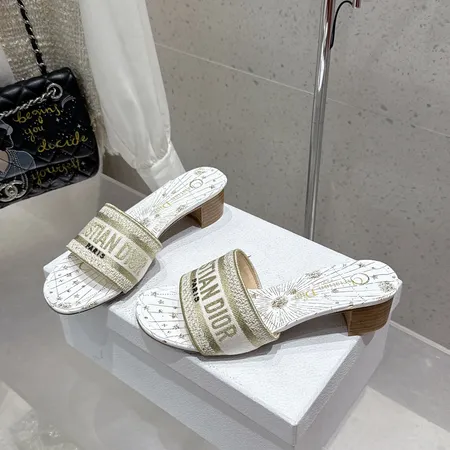 ディオール スリッパ