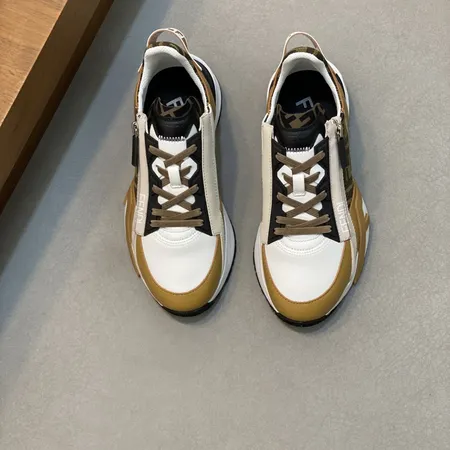 フェンディ スニーカー