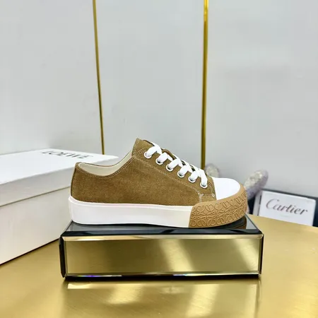 ロエベ カジュアルシューズ