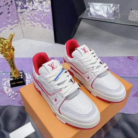 ルイヴィトン カジュアルシューズ