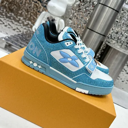 ルイヴィトン カジュアルシューズ