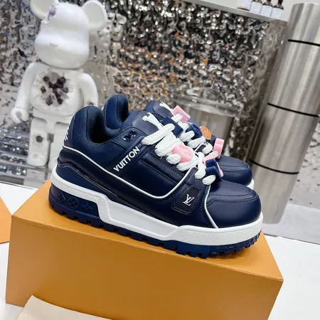 ルイヴィトン カジュアルシューズ