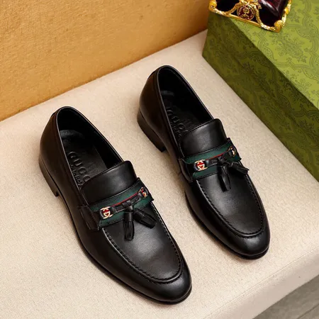 グッチ ビジネスシューズ