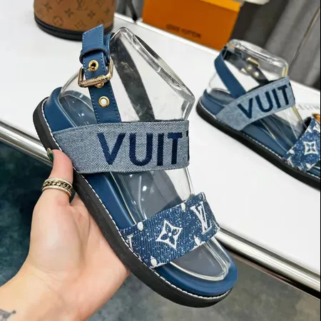 ルイヴィトン サンダル