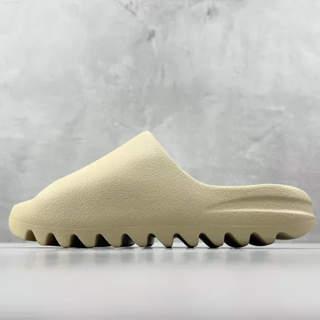 アディダス スリッパ