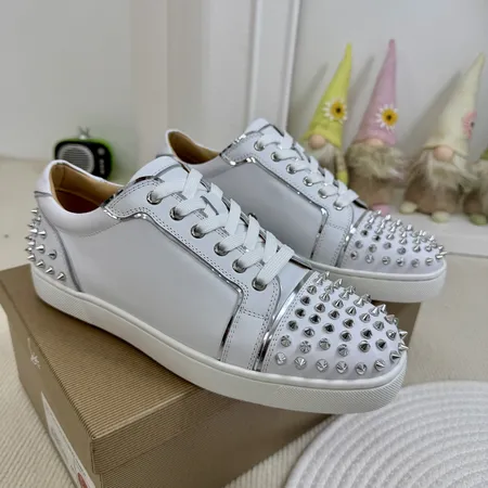 クリスチャン・ルブタン カジュアルシューズ