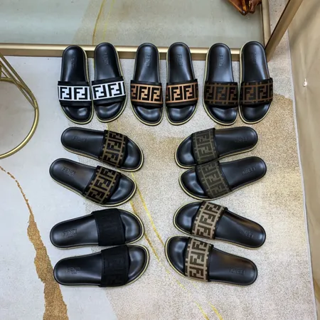 フェンディ スリッパ