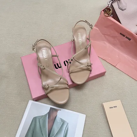 ミュウミュウ サンダル