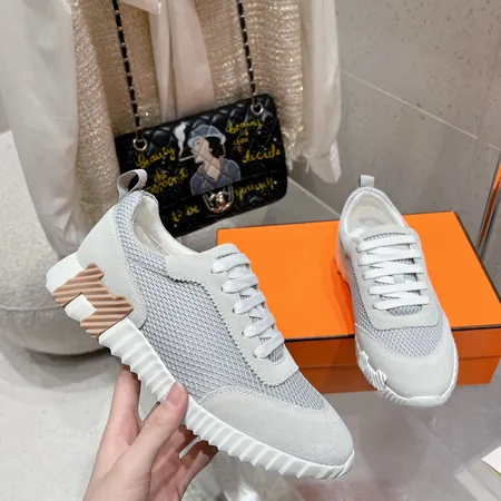 エルメス スニーカー