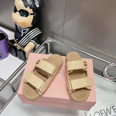 ミュウミュウ スリッパ