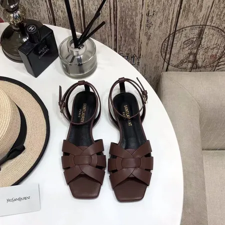 イブサンローラン サンダル