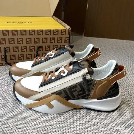 フェンディ スニーカー