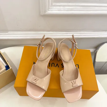 ルイヴィトン サンダル