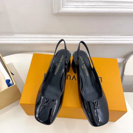 ルイヴィトン サンダル