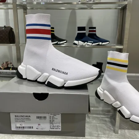 バレンシアガ カジュアルシューズ