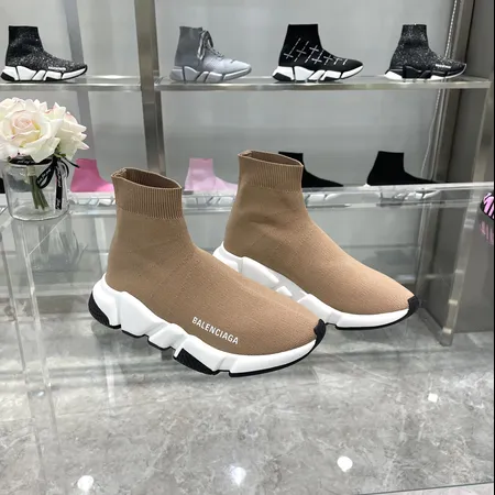 バレンシアガ カジュアルシューズ