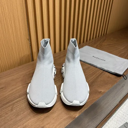 バレンシアガ カジュアルシューズ