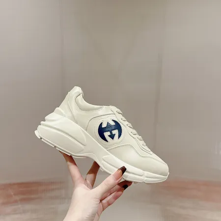 グッチ スニーカー