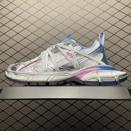 バレンシアガ スニーカー