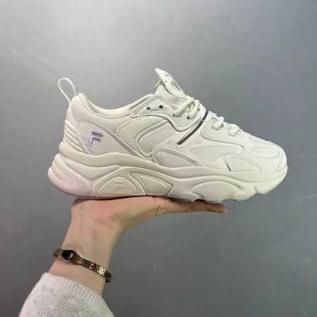 フィラ カジュアルシューズ