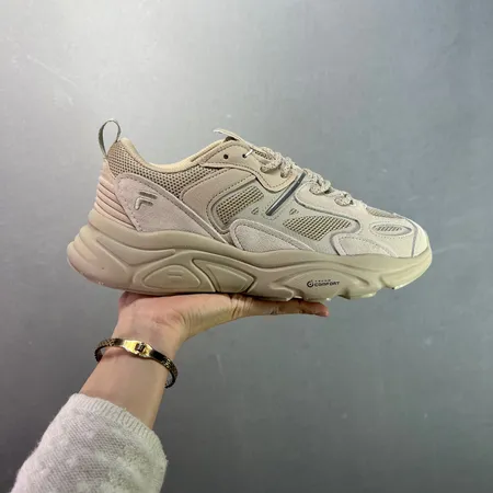 フィラ カジュアルシューズ