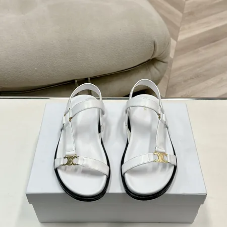 セリーヌ サンダル