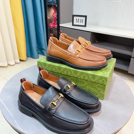 グッチ ビジネスシューズ