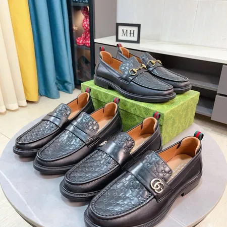 グッチ ビジネスシューズ