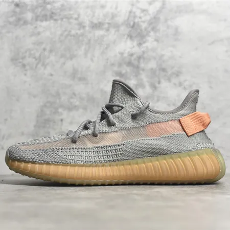 アディダス スニーカー