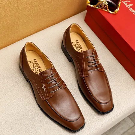 フェラガモ ビジネスシューズ