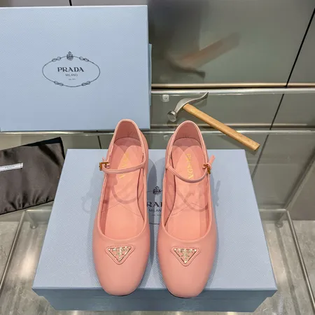 プラダ サンダル