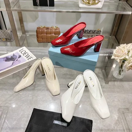 プラダ サンダル