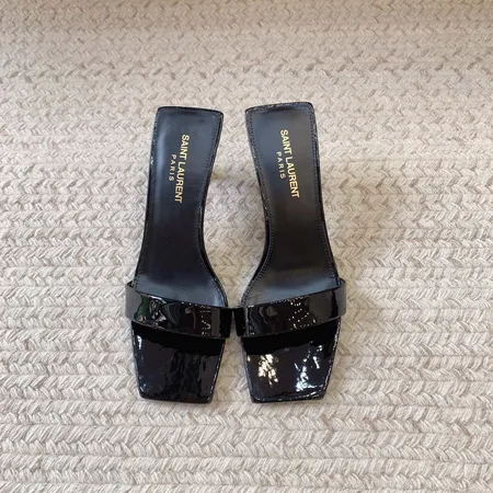 イブサンローラン サンダル