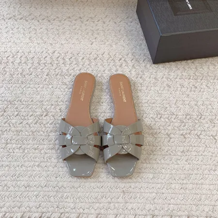 イブサンローラン スリッパ