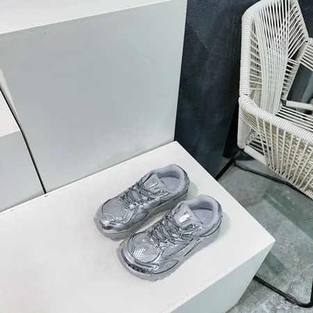 ボッテガ ヴェネタ スニーカー