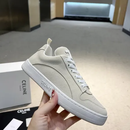 セリーヌ カジュアルシューズ