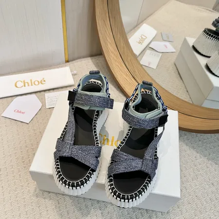クロエ サンダル