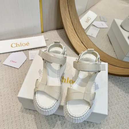 クロエ サンダル