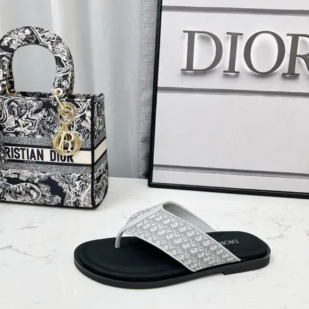 ディオール スリッパ