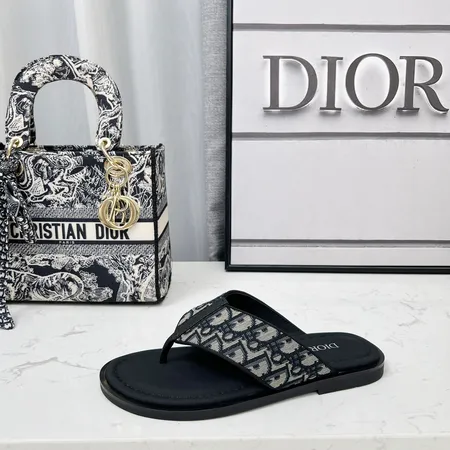 ディオール スリッパ
