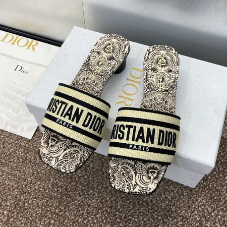 ディオール サンダル