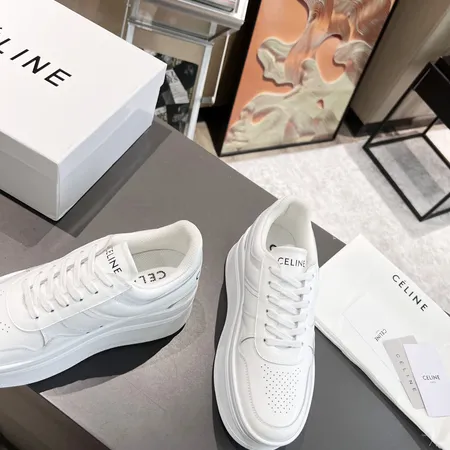 セリーヌ スニーカー