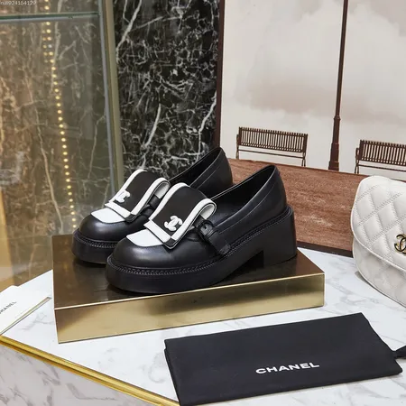 シャネル ビジネスシューズ