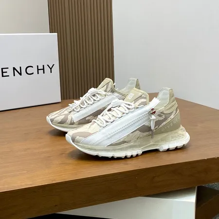 ジバンシィ スニーカー