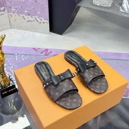 ルイヴィトン スリッパ